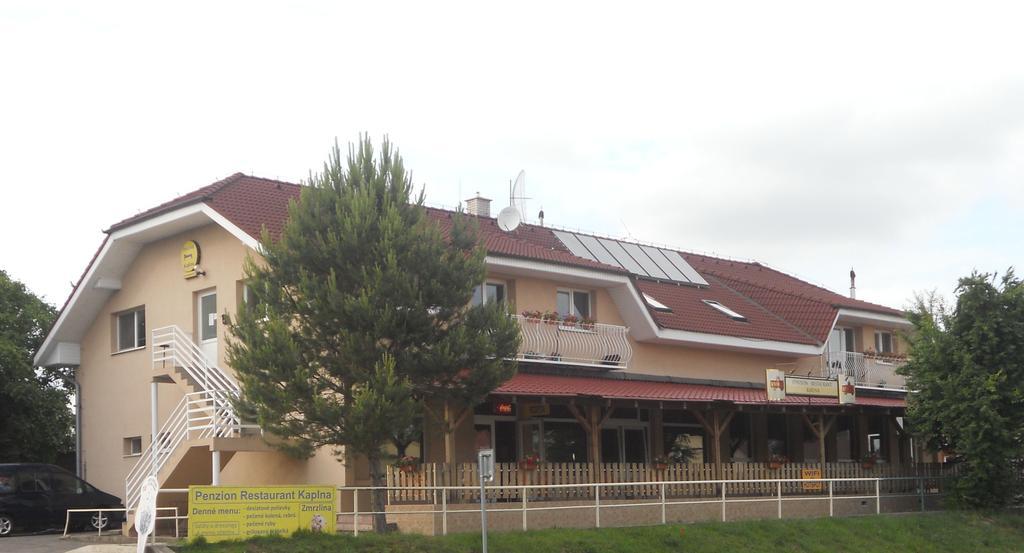 Penzion Kaplna Exterior photo
